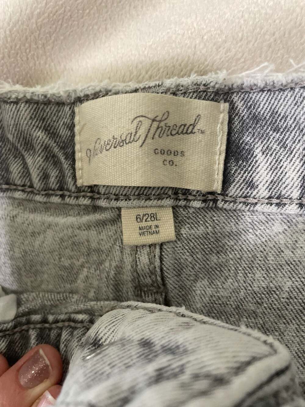 Universal Thread Vintage Straight High-Rise Jeans Grey Acid Wash Size 6/28L - Picture 3 of 7